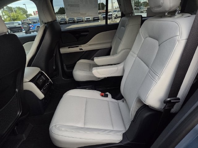 2027 Lincoln Aviator Premiere Premium