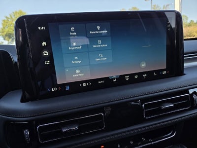 2027 Lincoln Aviator Premiere Premium