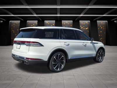 2027 Lincoln Aviator Reserve