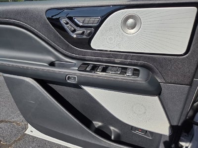 2027 Lincoln Aviator Reserve
