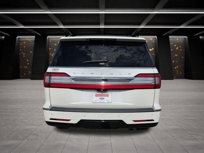 2018 Lincoln Navigator Select
