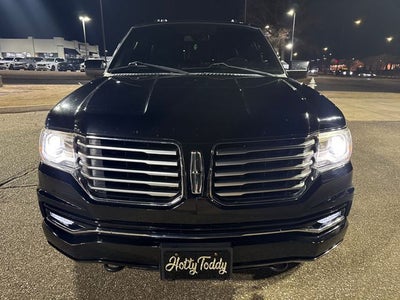 2016 Lincoln Navigator Select