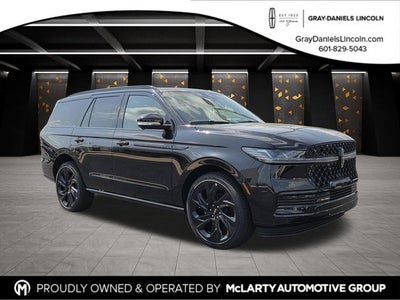 2027 Lincoln Navigator Reserve