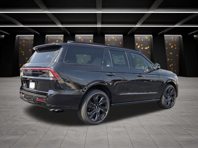 2027 Lincoln Navigator Reserve
