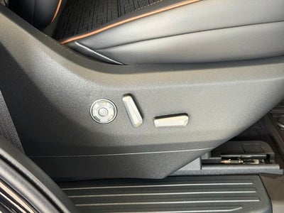 2025 Lincoln Navigator Black Label