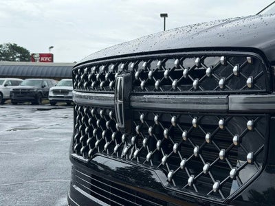2025 Lincoln Navigator Black Label