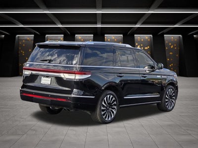 2023 Lincoln Navigator Black Label