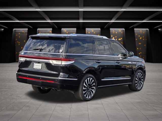 2023 Lincoln Navigator Black Label