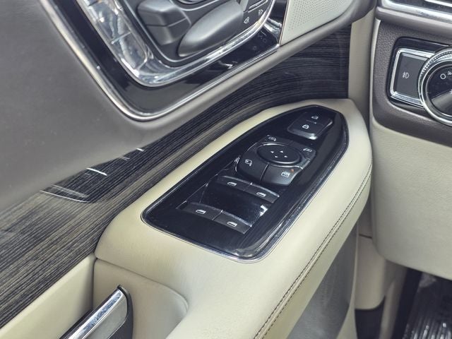 2020 Lincoln Navigator Black Label