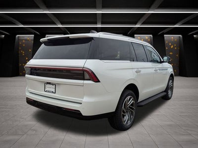 2026 Lincoln Navigator Premiere