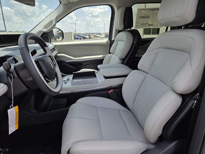 2026 Lincoln Navigator Premiere