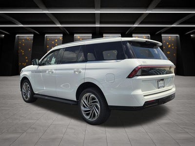 2026 Lincoln Navigator Premiere