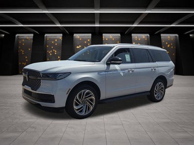 2026 Lincoln Navigator Premiere