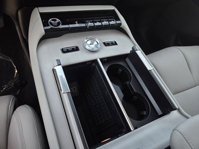 2026 Lincoln Navigator Premiere