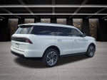 2026 Lincoln Navigator Premiere