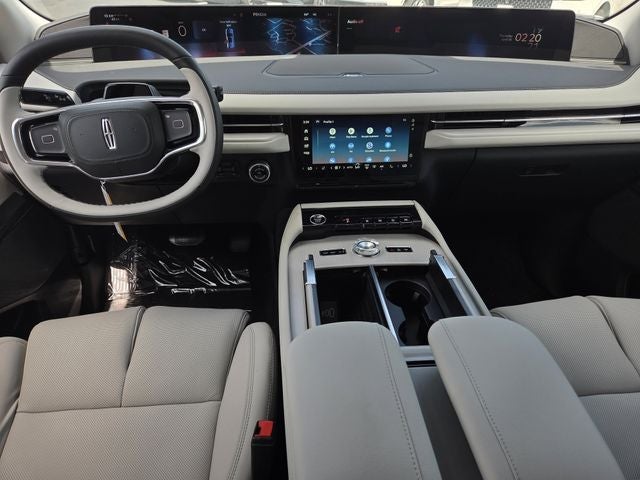 2026 Lincoln Navigator Premiere