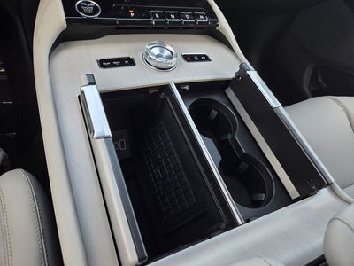 2026 Lincoln Navigator Premiere