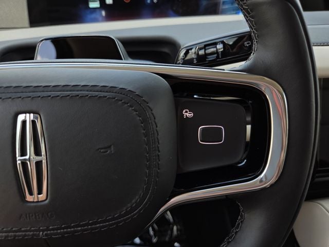 2027 Lincoln Navigator Premiere