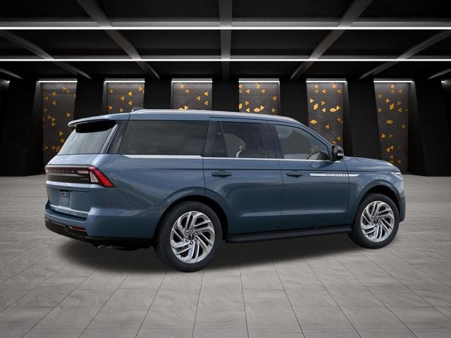 2027 Lincoln Navigator Premiere
