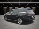2027 Lincoln Navigator Premiere