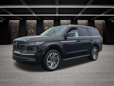 2027 Lincoln Navigator Premiere