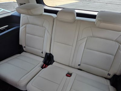 2027 Lincoln Navigator Premiere