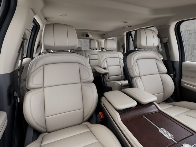 2027 Lincoln Navigator Premiere