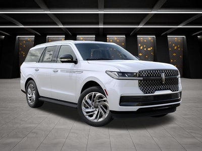 2027 Lincoln Navigator Premiere