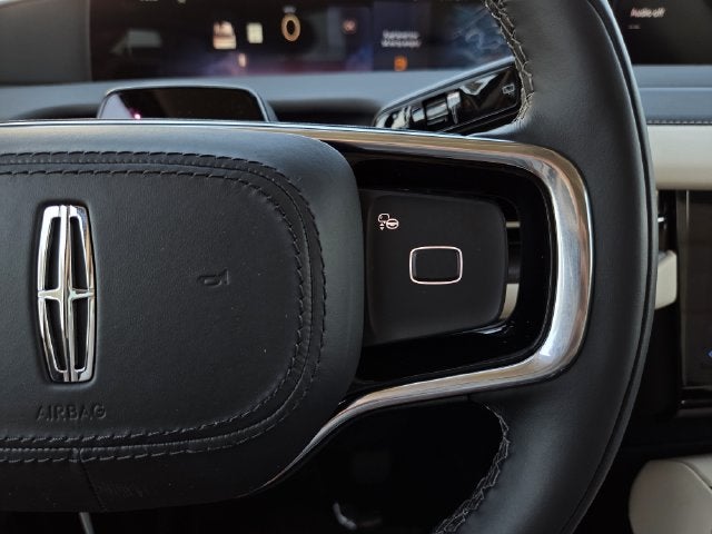 2027 Lincoln Navigator Premiere