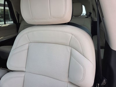 2027 Lincoln Navigator Premiere