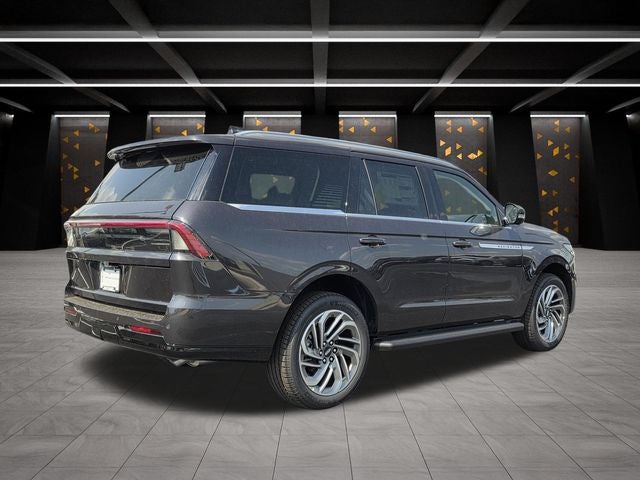 2027 Lincoln Navigator Premiere