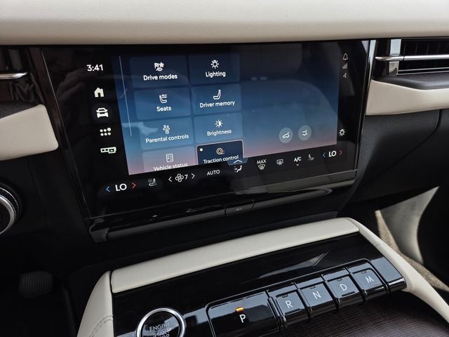 2027 Lincoln Navigator Premiere