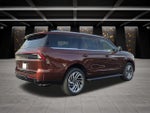 2027 Lincoln Navigator Premiere