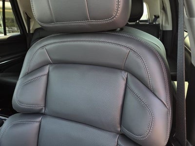 2027 Lincoln Navigator Premiere