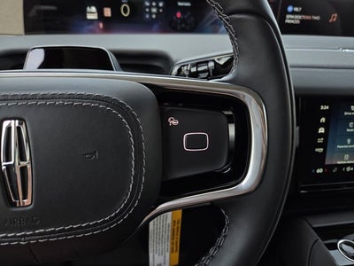 2027 Lincoln Navigator Premiere