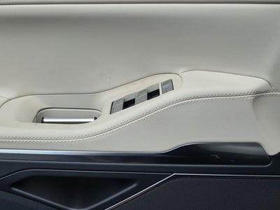 2027 Lincoln Navigator Premiere