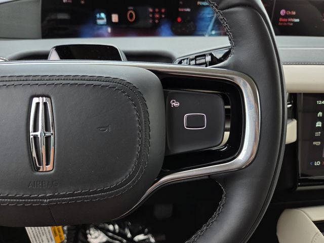2027 Lincoln Navigator Premiere