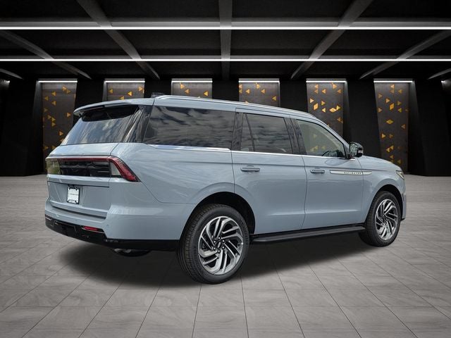 2027 Lincoln Navigator Premiere