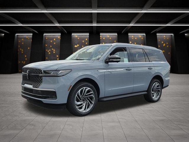 2027 Lincoln Navigator Premiere