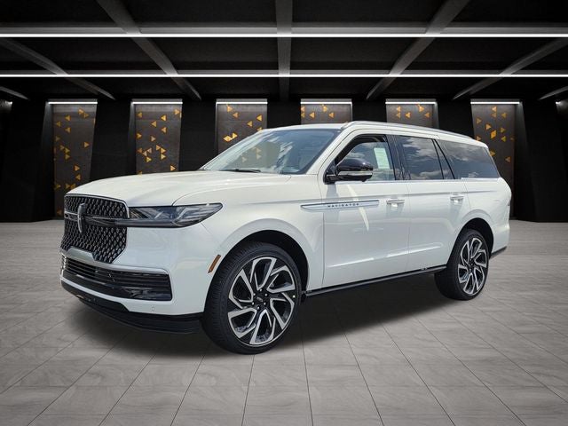 2027 Lincoln Navigator Reserve