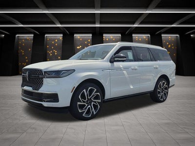 2027 Lincoln Navigator Reserve