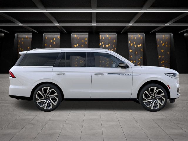 2027 Lincoln Navigator Reserve