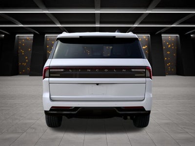 2027 Lincoln Navigator Reserve