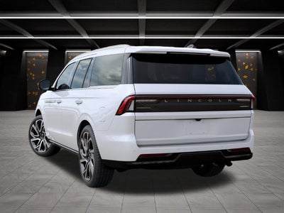 2027 Lincoln Navigator Reserve