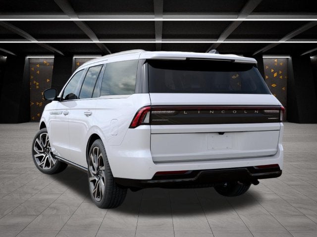 2027 Lincoln Navigator Reserve