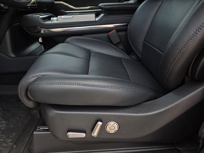 2027 Lincoln Navigator Reserve