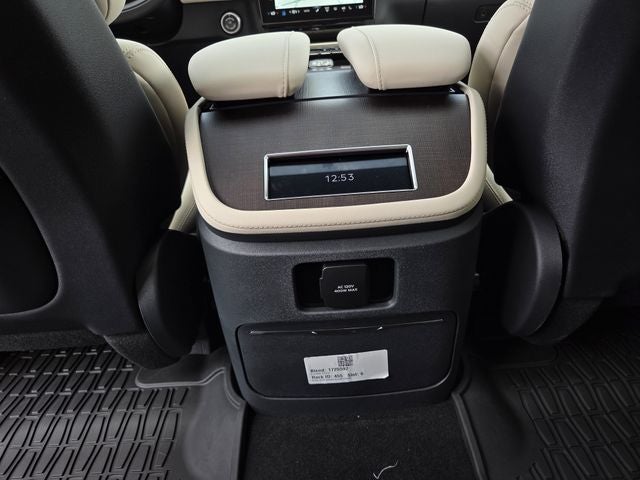 2027 Lincoln Navigator Reserve