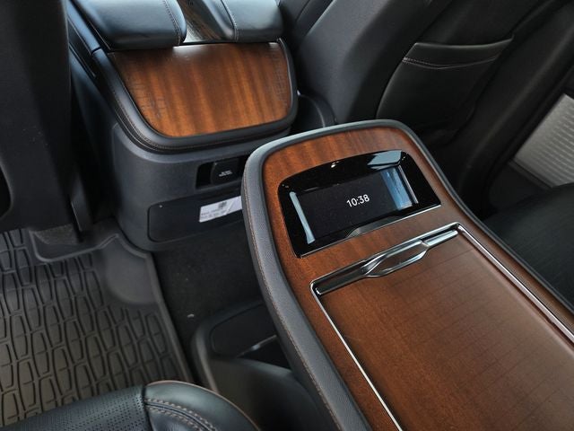 2027 Lincoln Navigator Black Label