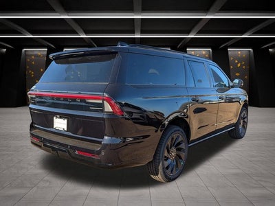 2026 Lincoln Navigator L Reserve
