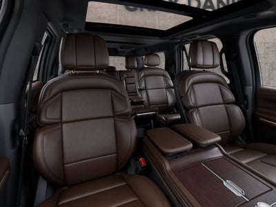 2027 Lincoln Navigator L Reserve